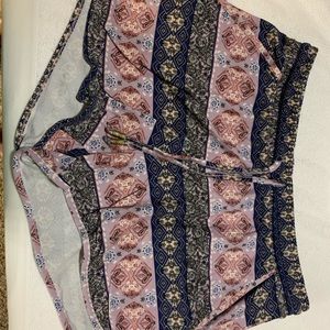 Juniors Print shorts